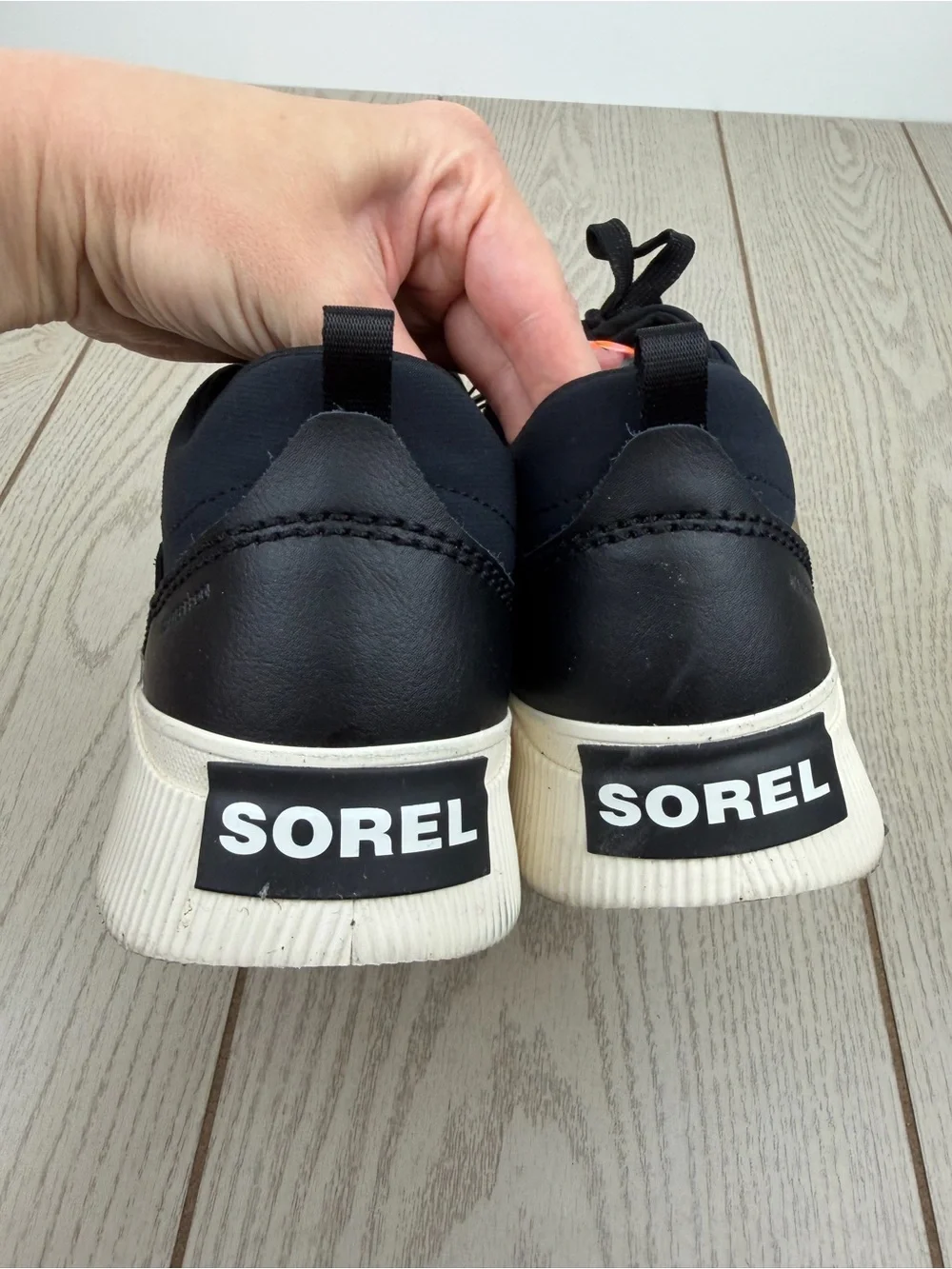 Sorel Women's Out N About IV Low Women's Waterproof Sneaker 11 Black Gum 2 $100